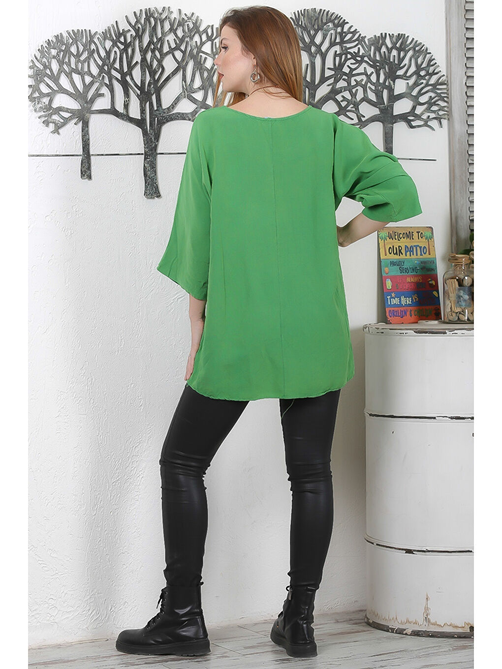 İtalyan Yeşil Havuz Yaka Yarasa Kol Yıkamalı Kolyeli Casual Dokuma Bluz-6