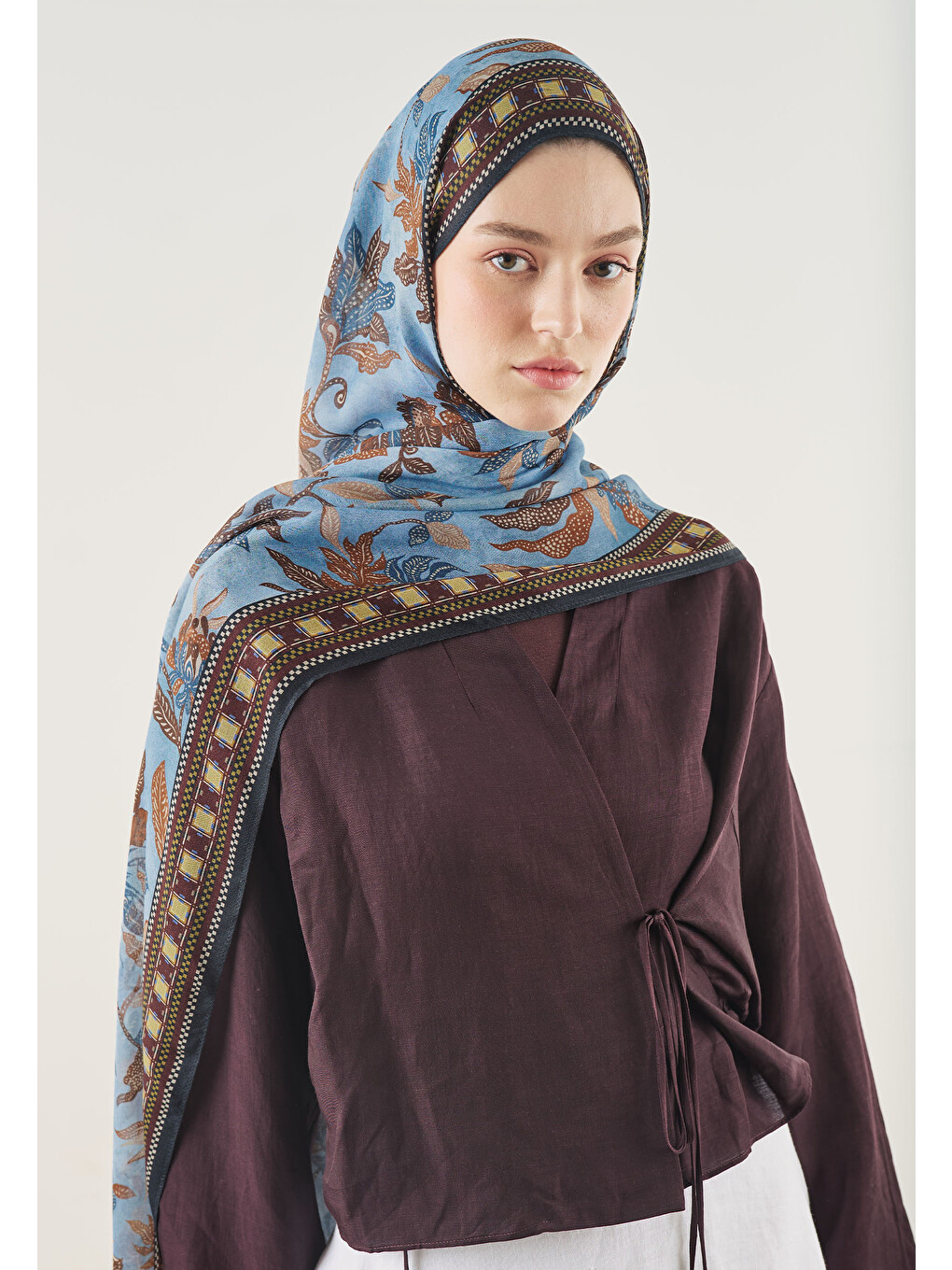 Mystic Bloom Desen Soft Viskon Şal Mavi-3