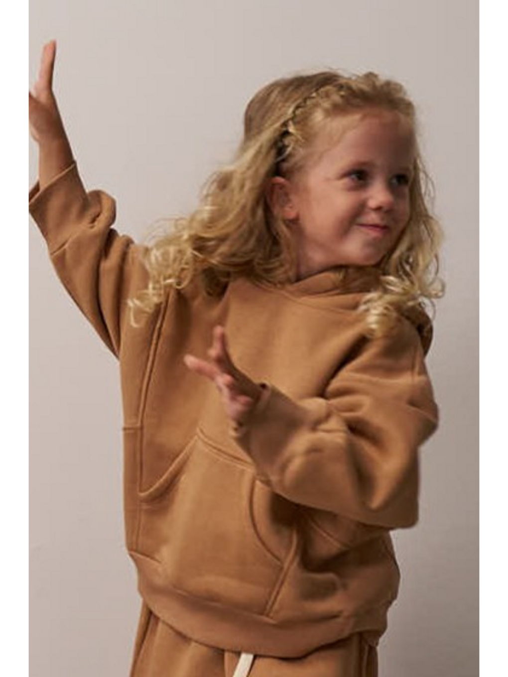 Sütlü Kahverengi Kanguru Cepli Kapüşonlu Sweatshirt-2