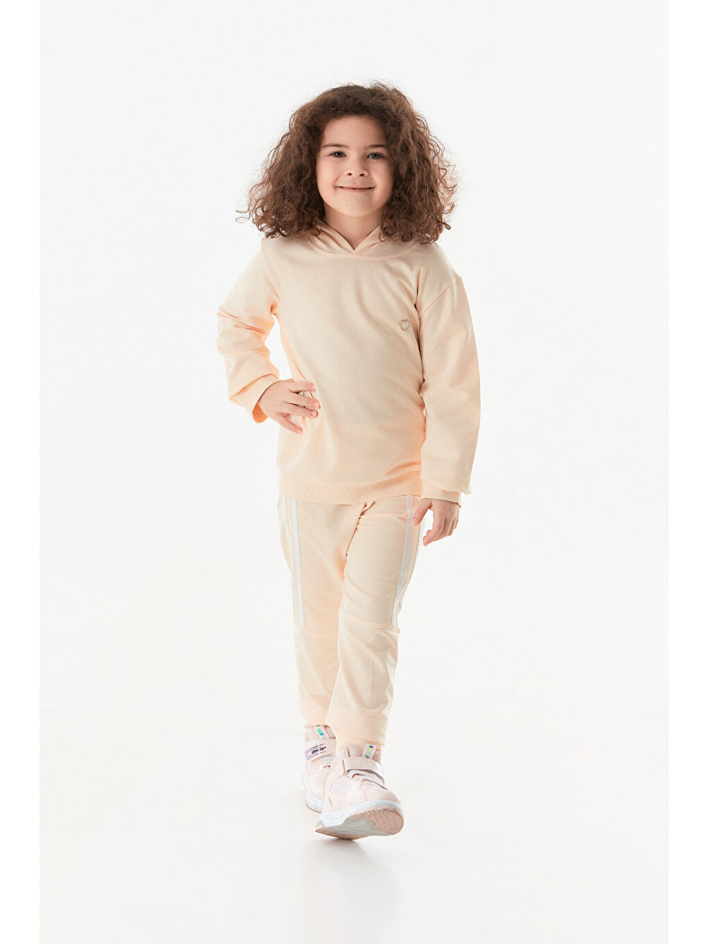 Bej 100 Pamuk Taşlı Kalp Detaylı Kapüşonlu 2 Li Kız Çocuk Takım