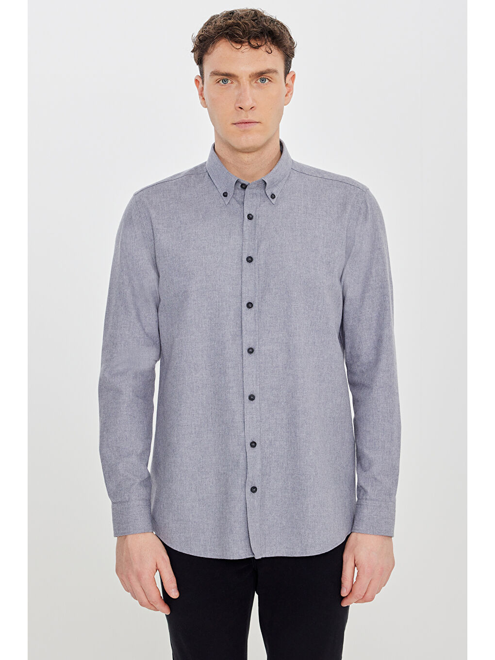 Erkek Gri Pamuklu Slim Fit Dar Kesim Düğmeli Yaka Diagonal Desenli Flanel Gömlek