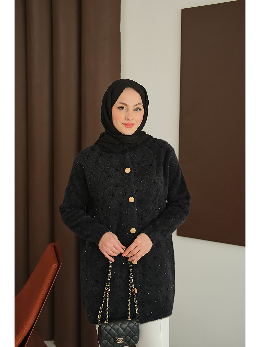 Kadın İnci Detaylı Triko Hırka Siyah-1