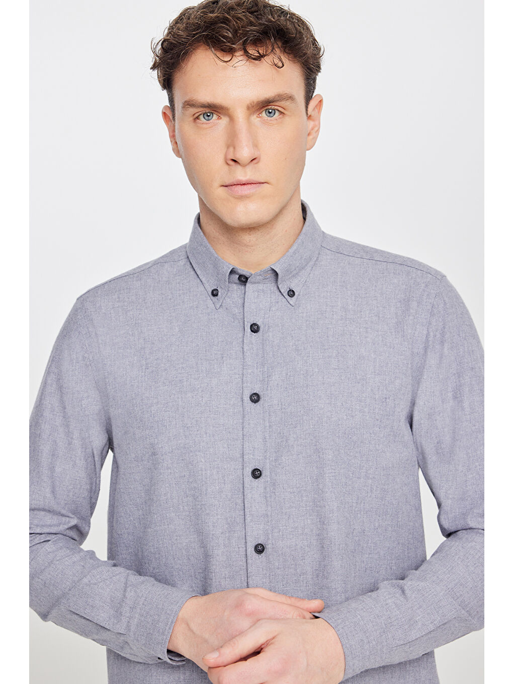 Erkek Gri Pamuklu Slim Fit Dar Kesim Düğmeli Yaka Diagonal Desenli Flanel Gömlek-3