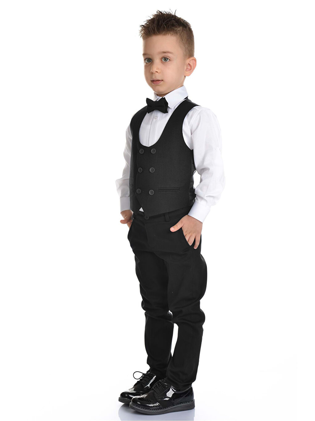 Siyah Yelekli Spor Kesim Erkek Çocuk Damatlık-1