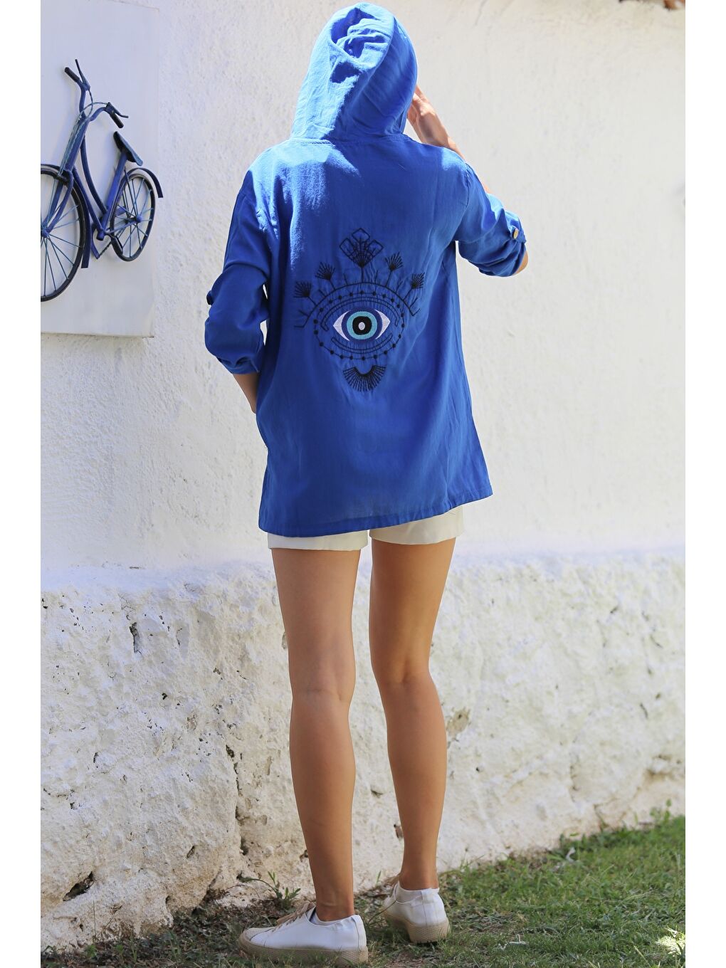 Gece Mavisi Düğmeli Uzun Kollu Cepli Göz Nakışlı Pamuklu Dokuma Casual Kapüşonlu Ceket-1