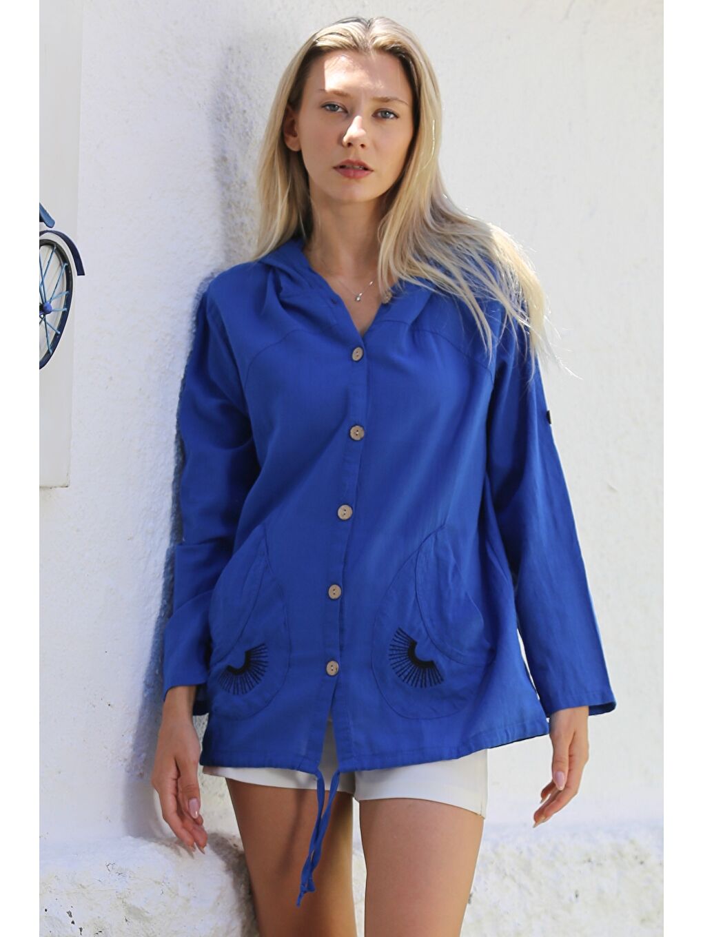 Gece Mavisi Düğmeli Uzun Kollu Cepli Göz Nakışlı Pamuklu Dokuma Casual Kapüşonlu Ceket-3