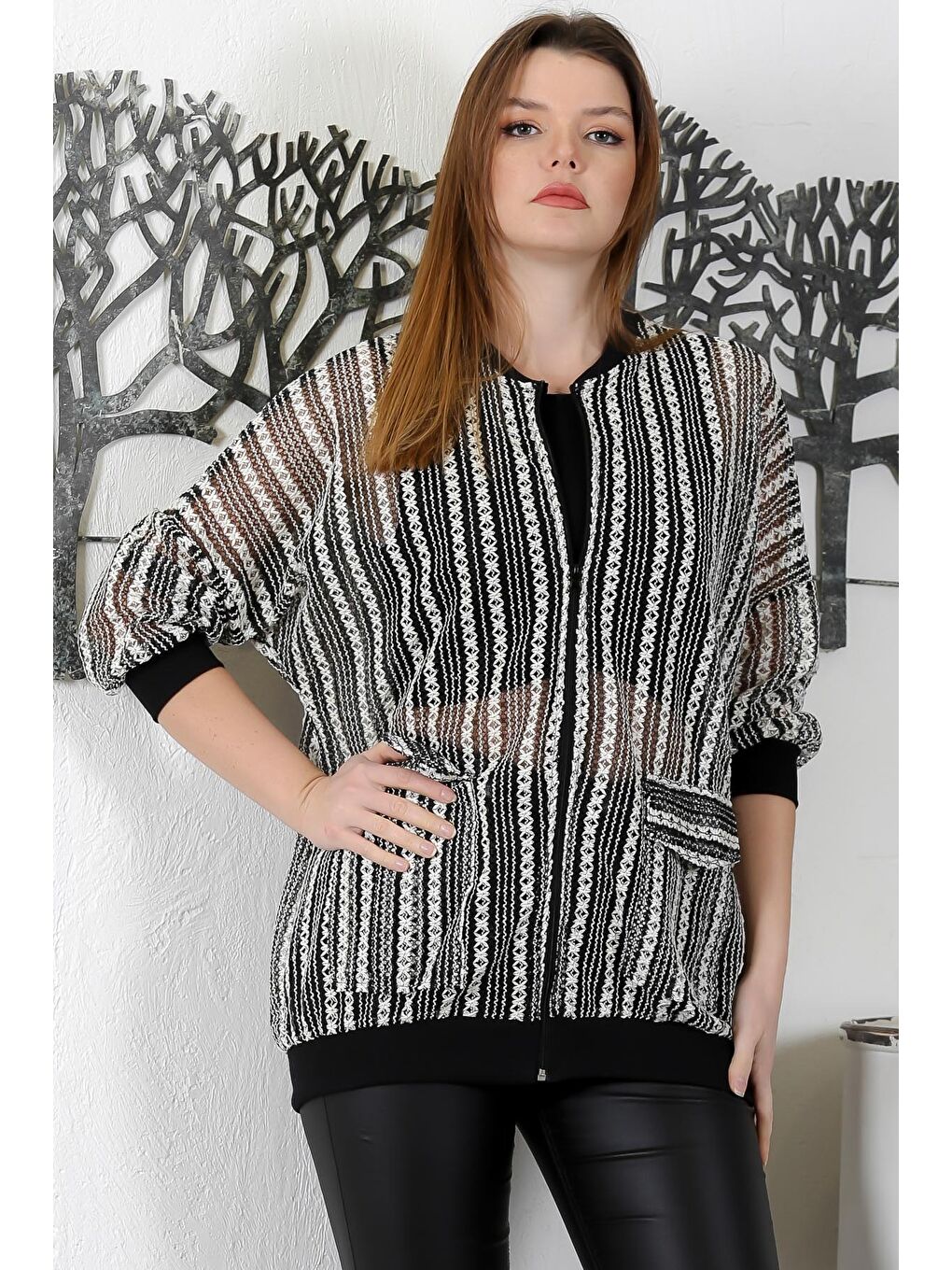 Siyah-Ekru Bomber Yaka Manşetli Kollu Fermuarlı Cepli Casual Dokuma Ceket 70 65-1