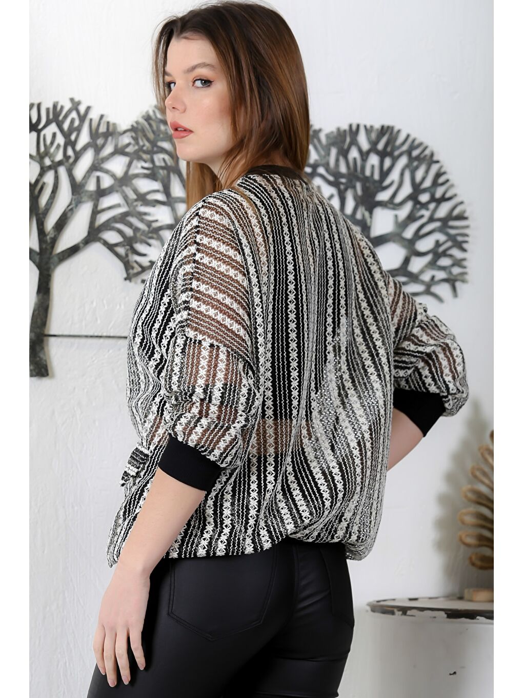 Siyah-Ekru Bomber Yaka Manşetli Kollu Fermuarlı Cepli Casual Dokuma Ceket 70 65-5