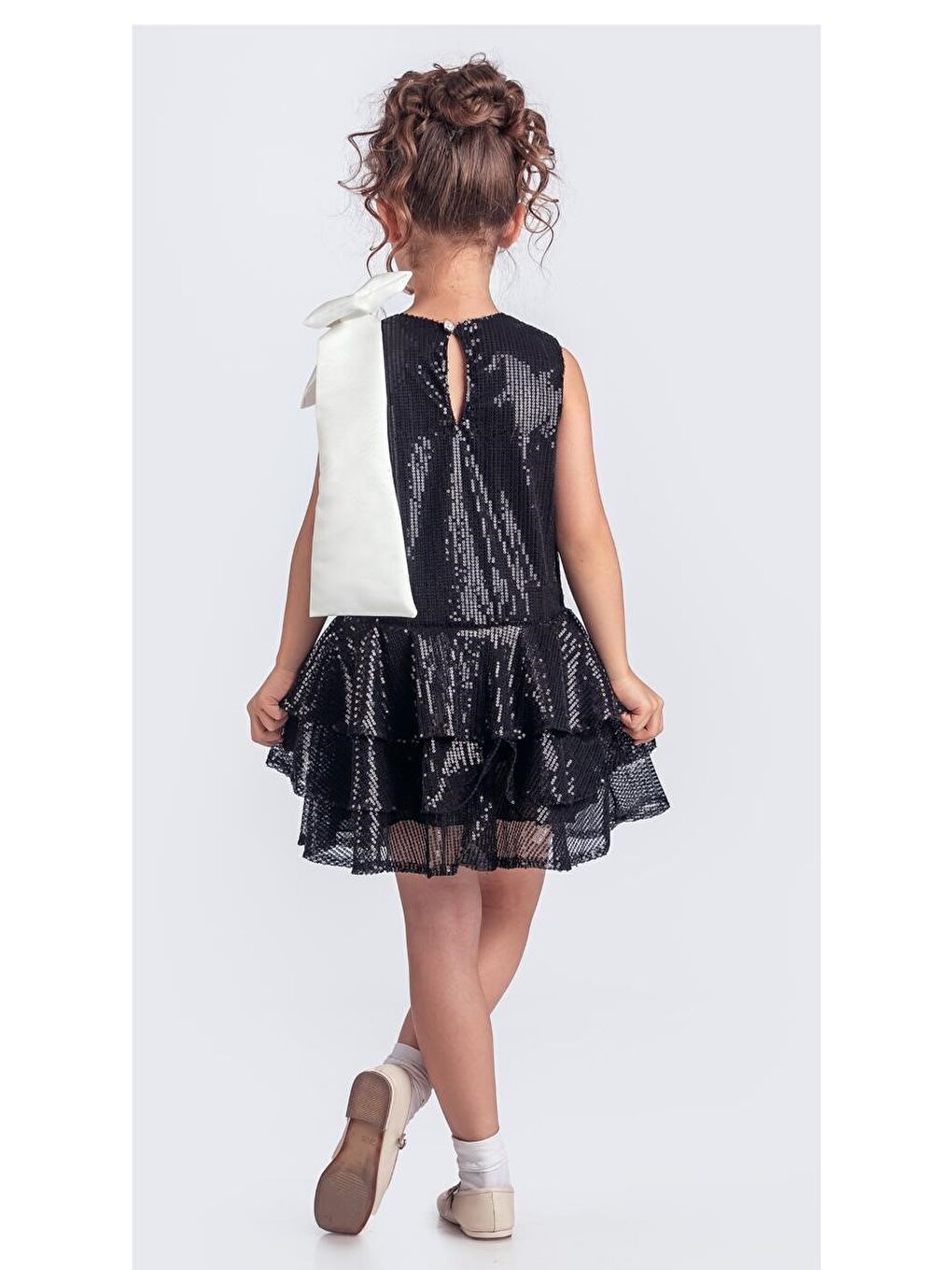 Siyah Yaka Fiyonk Işıltılı Pul Payet Kumaş Kız Çocuk Abiye Elbise M00702-8