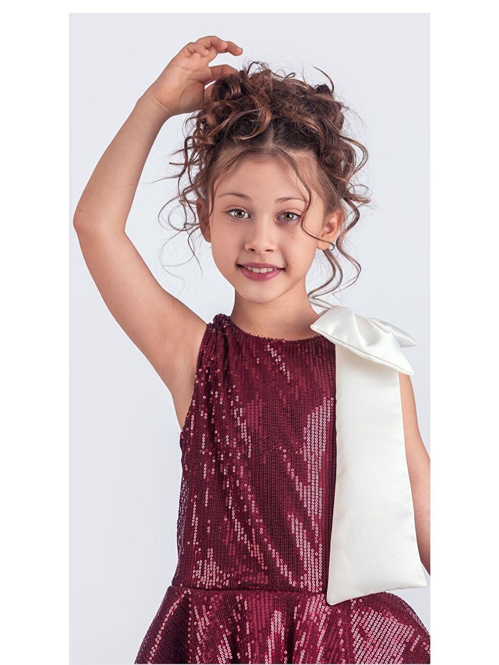 Bordo Yaka Fiyonk Işıltılı Pul Payet Kumaş Kız Çocuk Abiye Elbise M00702-8