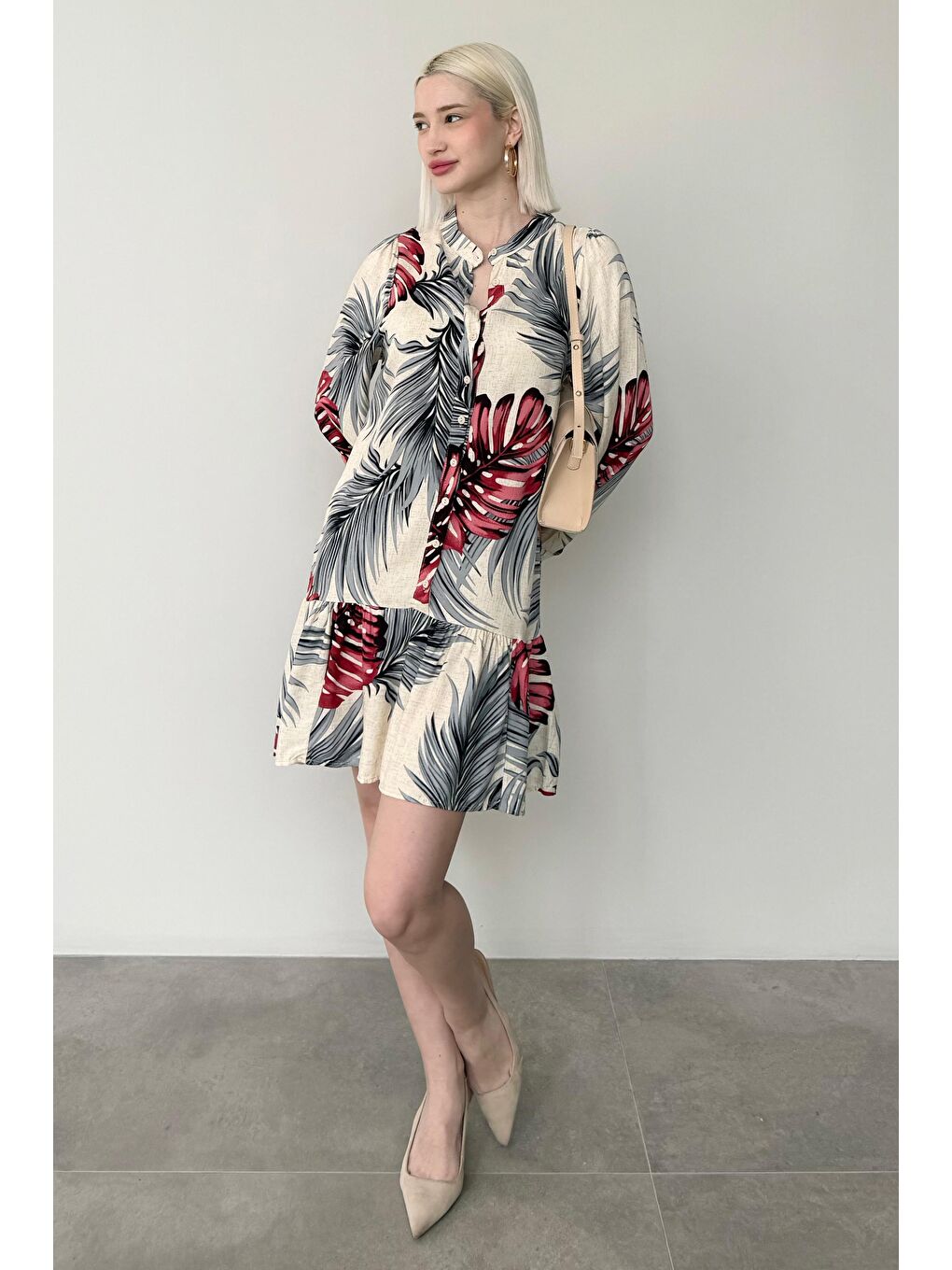 Kırmızı Desenli Düğmeli Kısa Kadın Elbise Mg2432