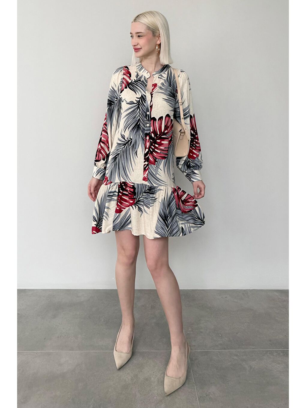 Kırmızı Desenli Düğmeli Kısa Kadın Elbise Mg2432-1