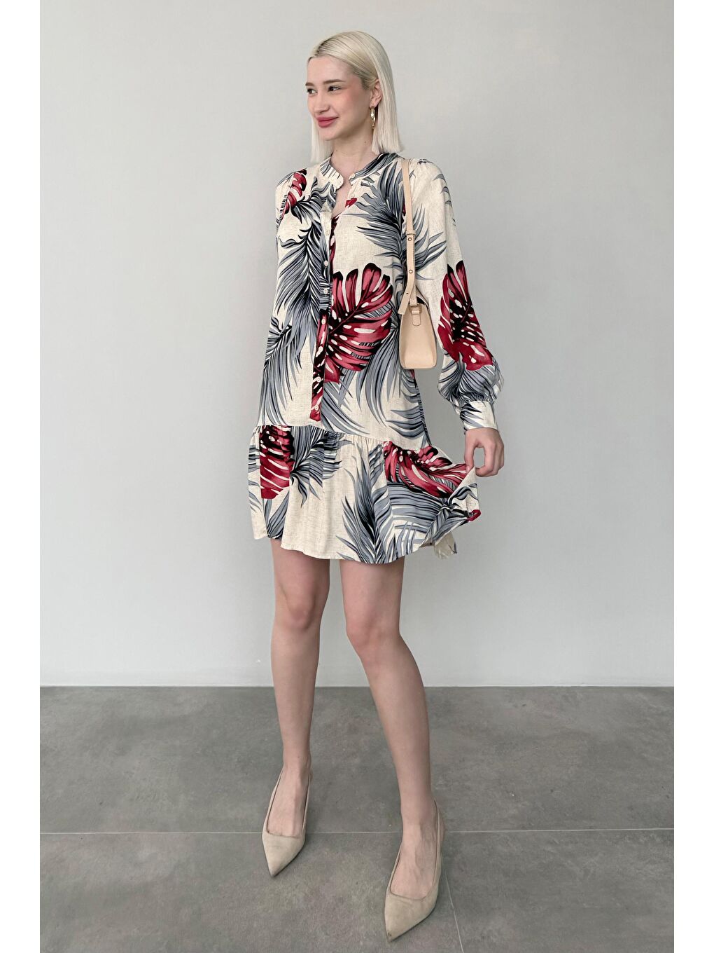 Kırmızı Desenli Düğmeli Kısa Kadın Elbise Mg2432-4