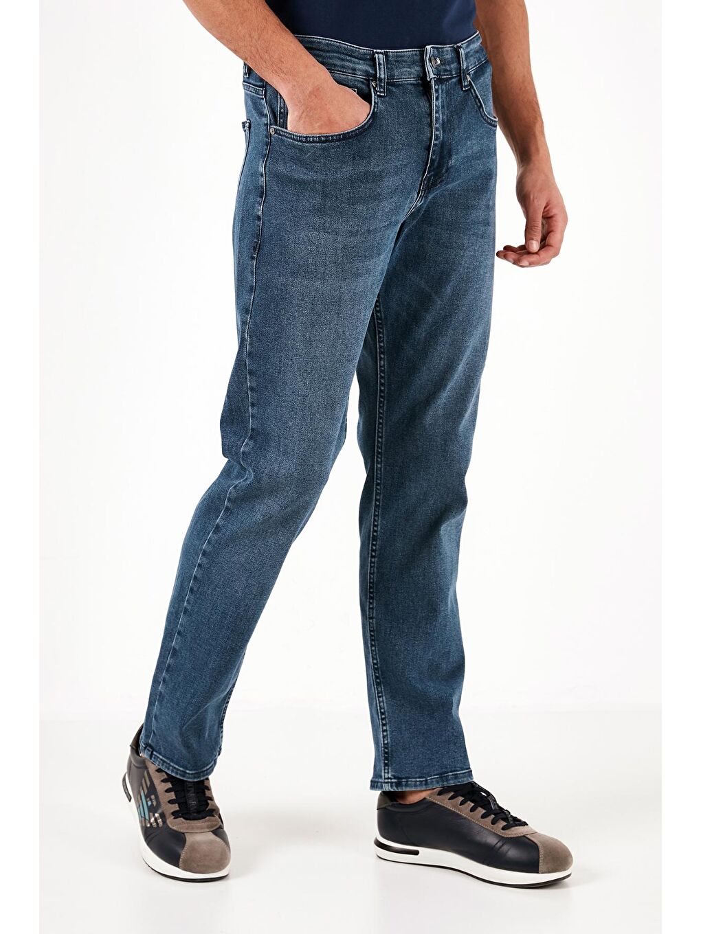 Mavi Pamuklu Yüksek Bel Comfort Fit Boru Paça Jeans 4400J78TEXAS-1