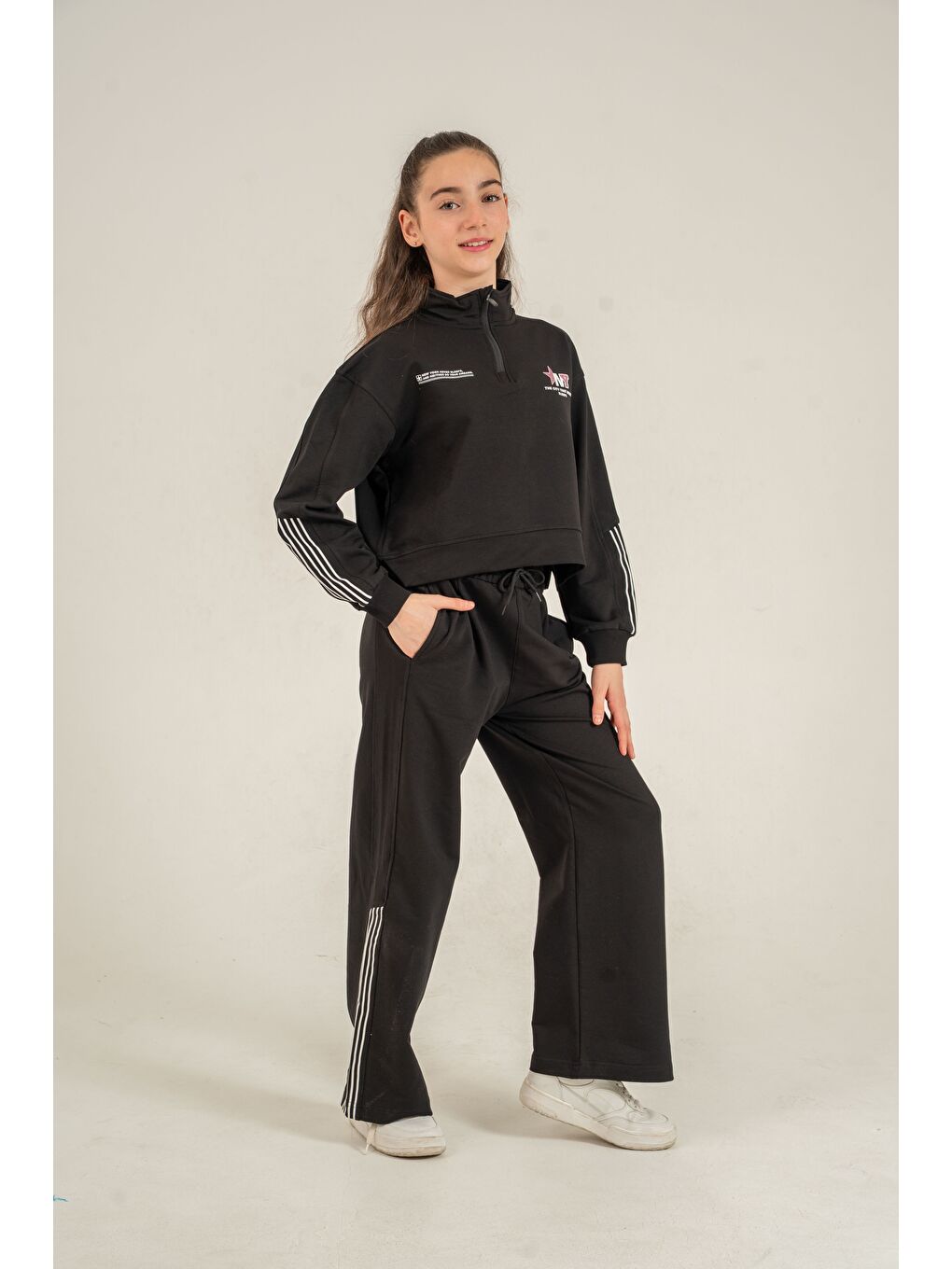 Siyah The City  That Never Sleeps Baskılı Üst Ön Boydan Fermuarlı Kız Çocuk Alt Üst Eşofman Takımı-2