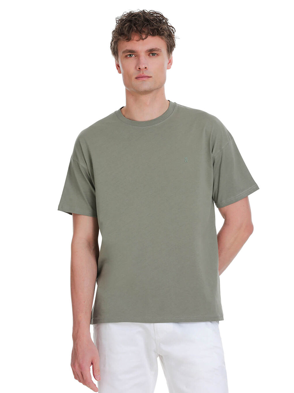 Gri Regular Fit 100% Pamuk Bisiklet Yaka  Tişört