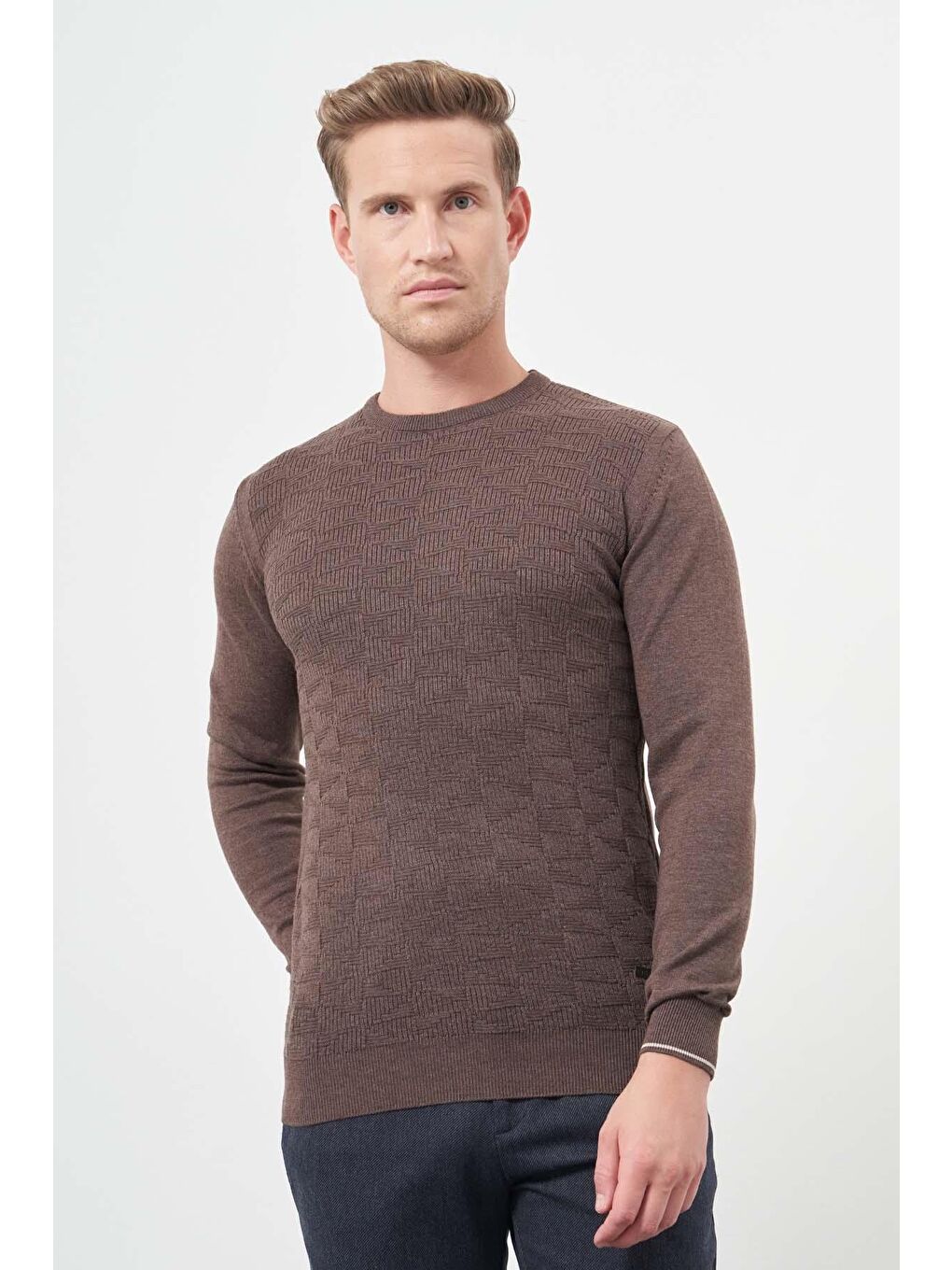 Sütlü Kahverengi Uzun Kol Kendinden Desenli Örme Bisiklet Yaka Classic Slim Fit Triko 1012245200-2