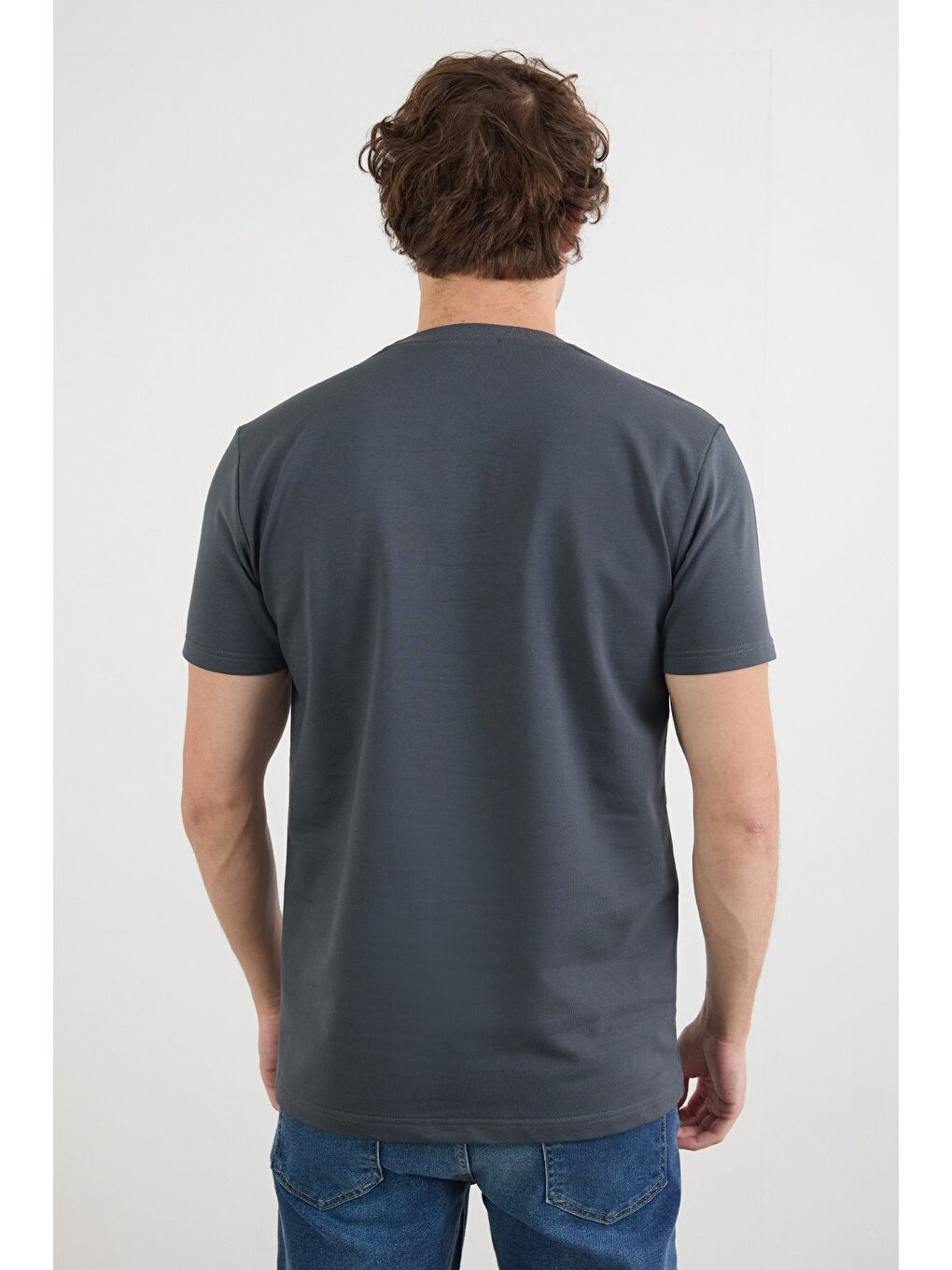 Antrasit Silence Nakışlı Bisiklet Yaka Tişört-3