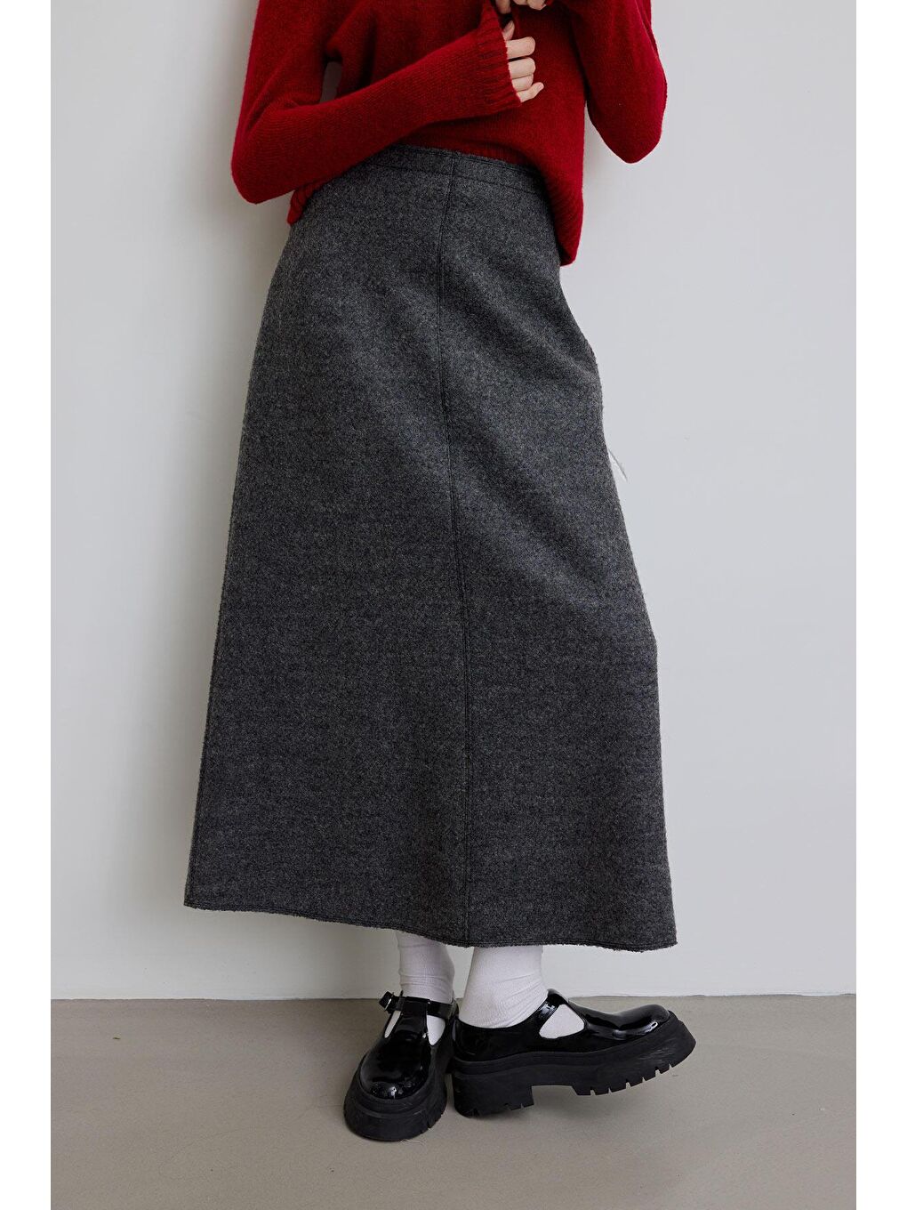 Dikiş Detaylı Yünlü Etek Antrasit-1