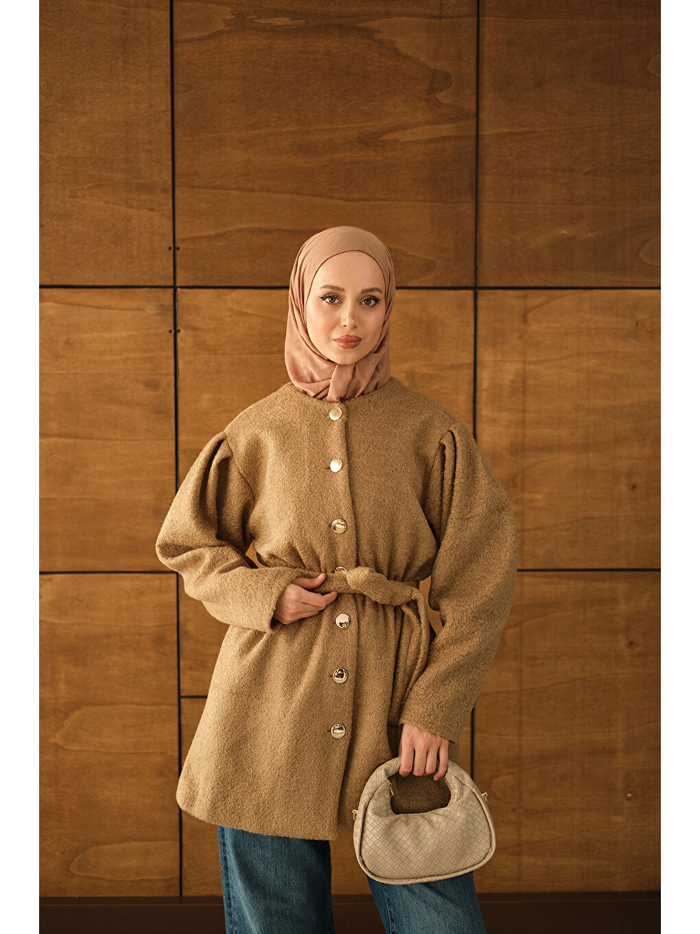 Bej Kadın Beli Lastikli Pelüş Kaşe Kaban Vizon-1