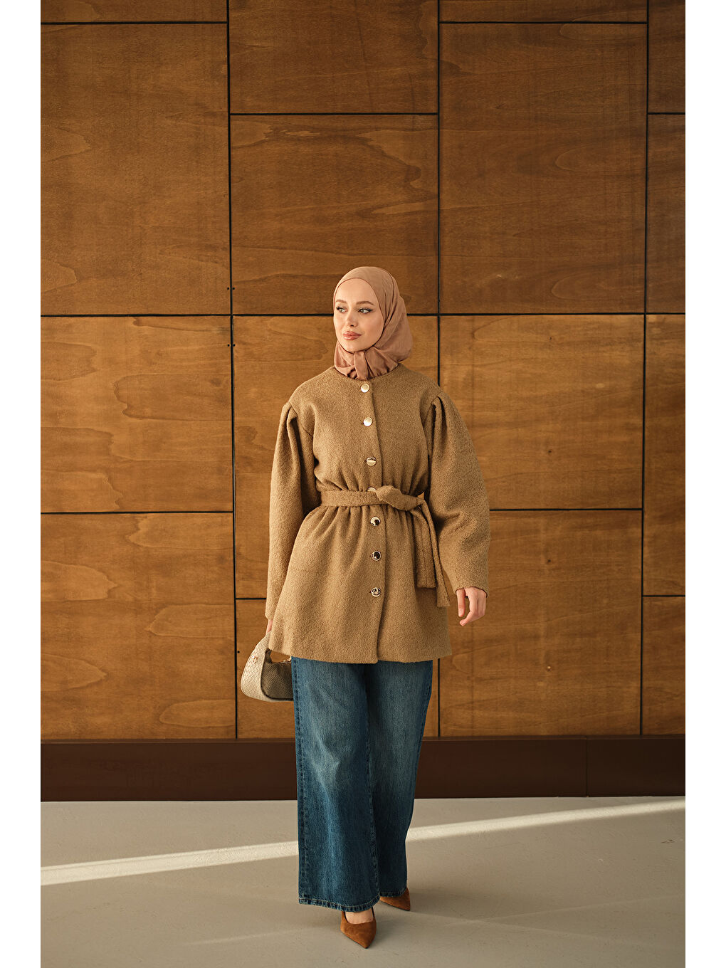 Bej Kadın Beli Lastikli Pelüş Kaşe Kaban Vizon-3