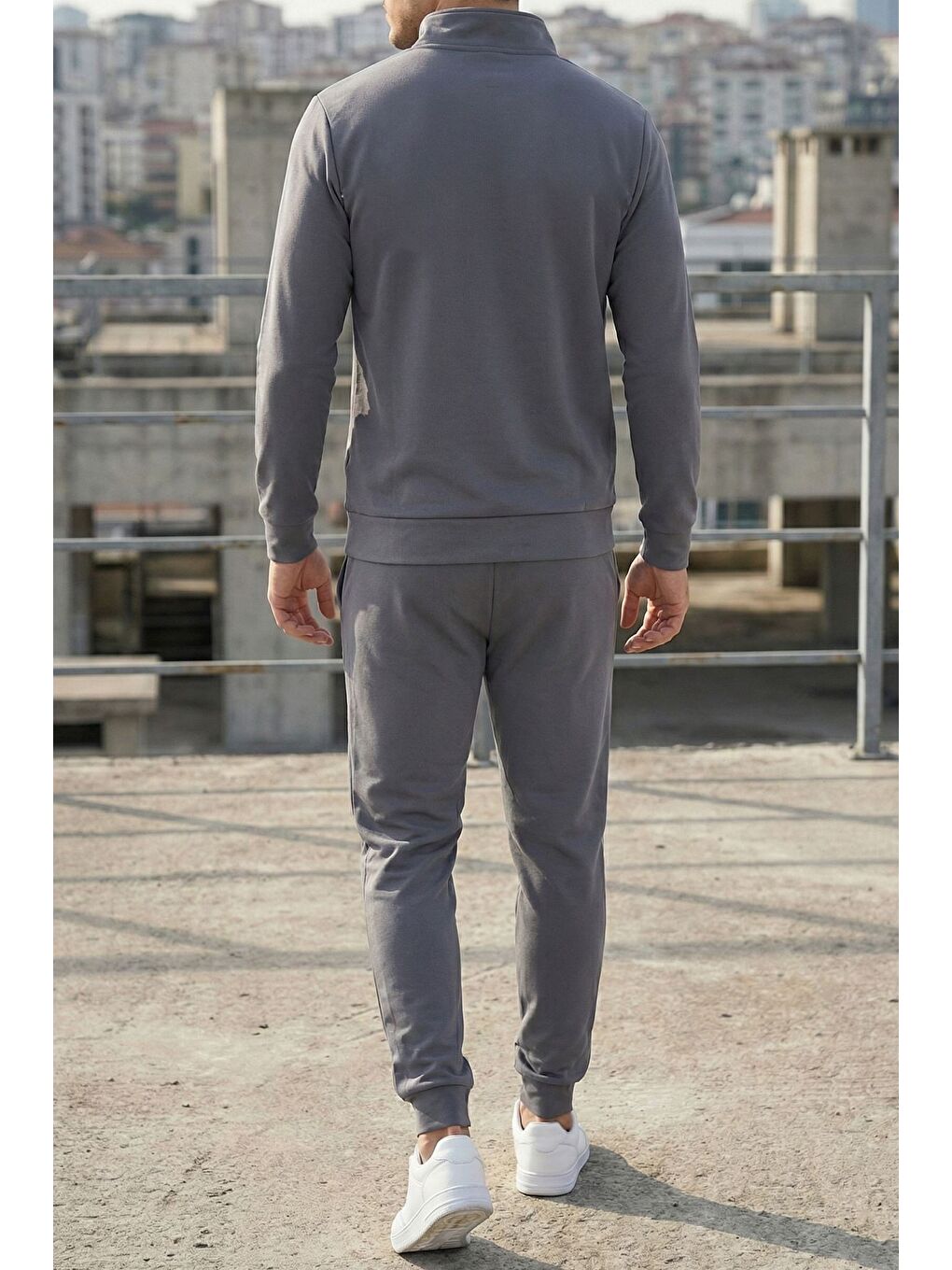 Gri Erkek Polo Yaka Yarım Fermuarlı Sweat Bel Lastikli Pantolon İkili Takım-2