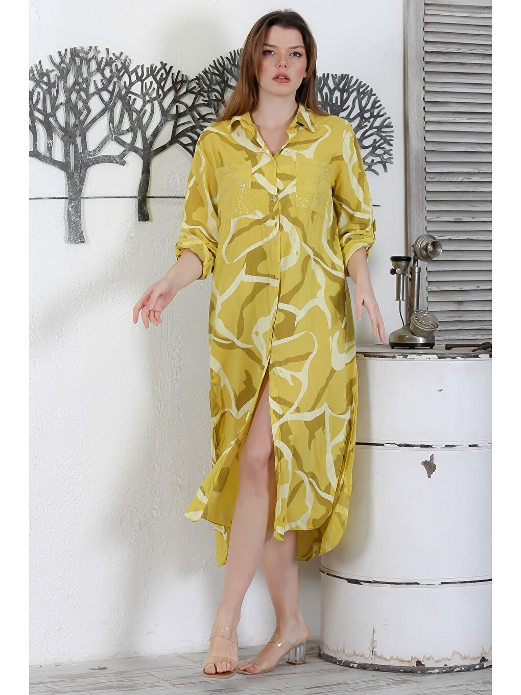 Sarı İtalyan Hardal Rengi Gömlek Yaka Düğmeli Uzun Kollu Cepli Pul Payetli Dokuma Yazlık Elbise 130 65-3