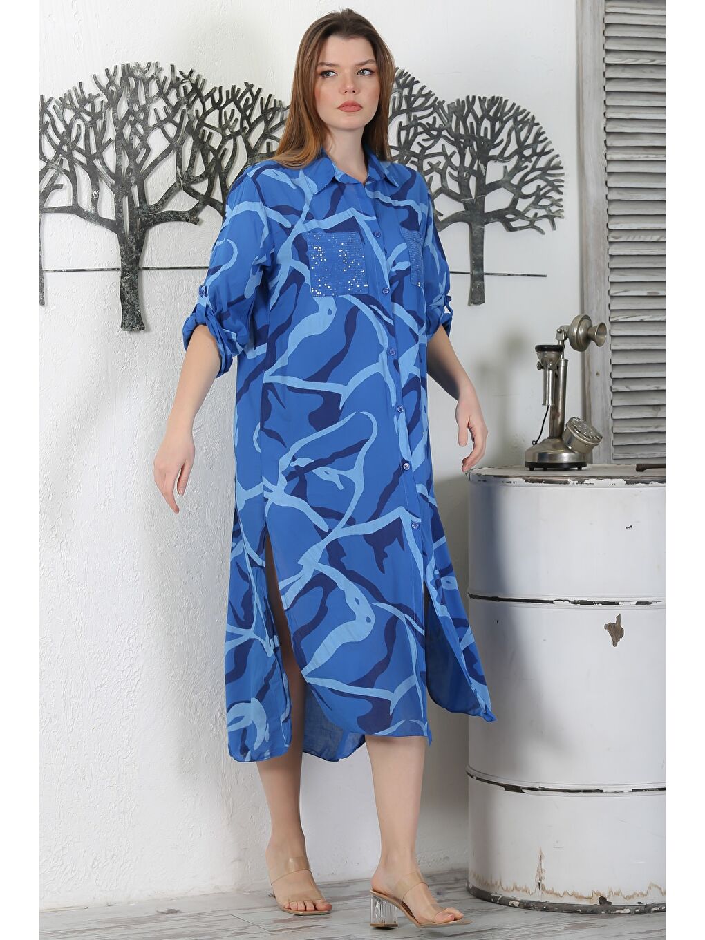 Lacivert İtalyan Gömlek Yaka Düğmeli Uzun Kollu Cepli Pul Payetli Dokuma Yazlık Elbise 130 65-3