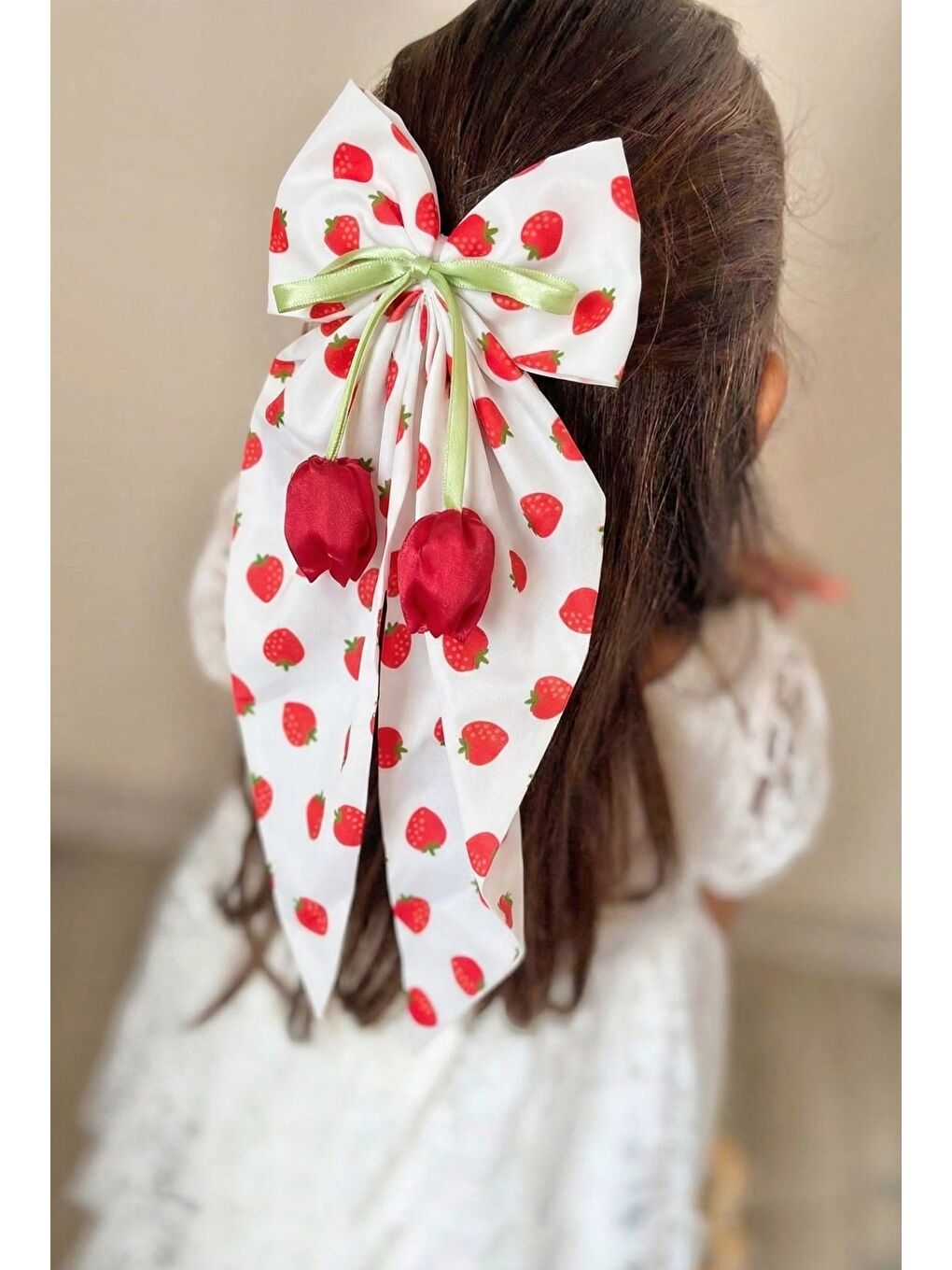 Çilekli Fiyonklu Otomat Toka Beyaz-1