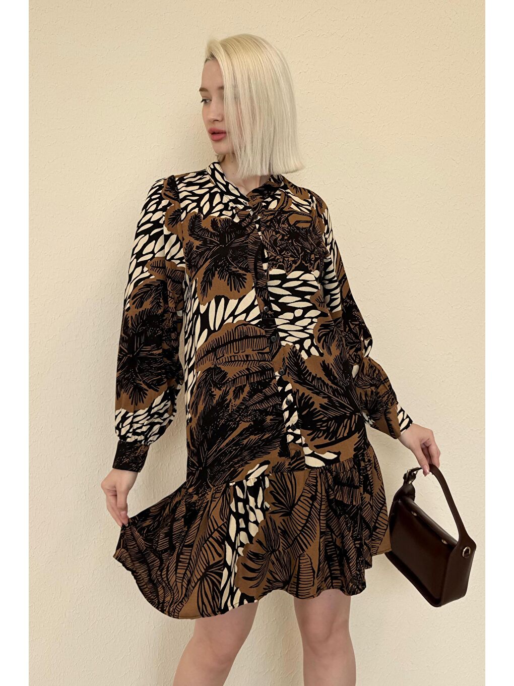 Kahverengi Desenli Düğmeli Kısa Kadın Elbise Mg2432-1