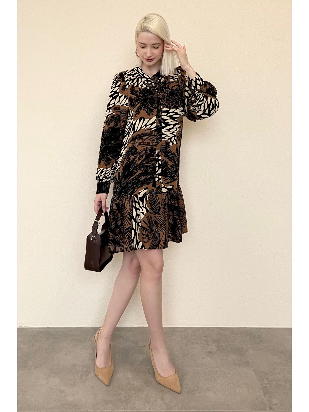 Kahverengi Desenli Düğmeli Kısa Kadın Elbise Mg2432-4