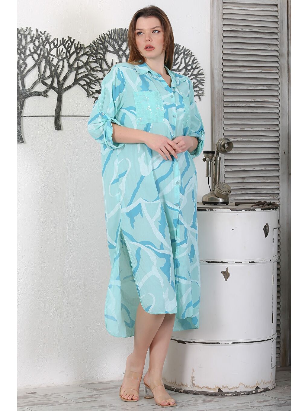 Turkuaz İtalyan Camgöbeği Mavisi Gömlek Yaka Düğmeli Uzun Kollu Pul Payetli Dokuma Yazlık Elbise 130 65-2