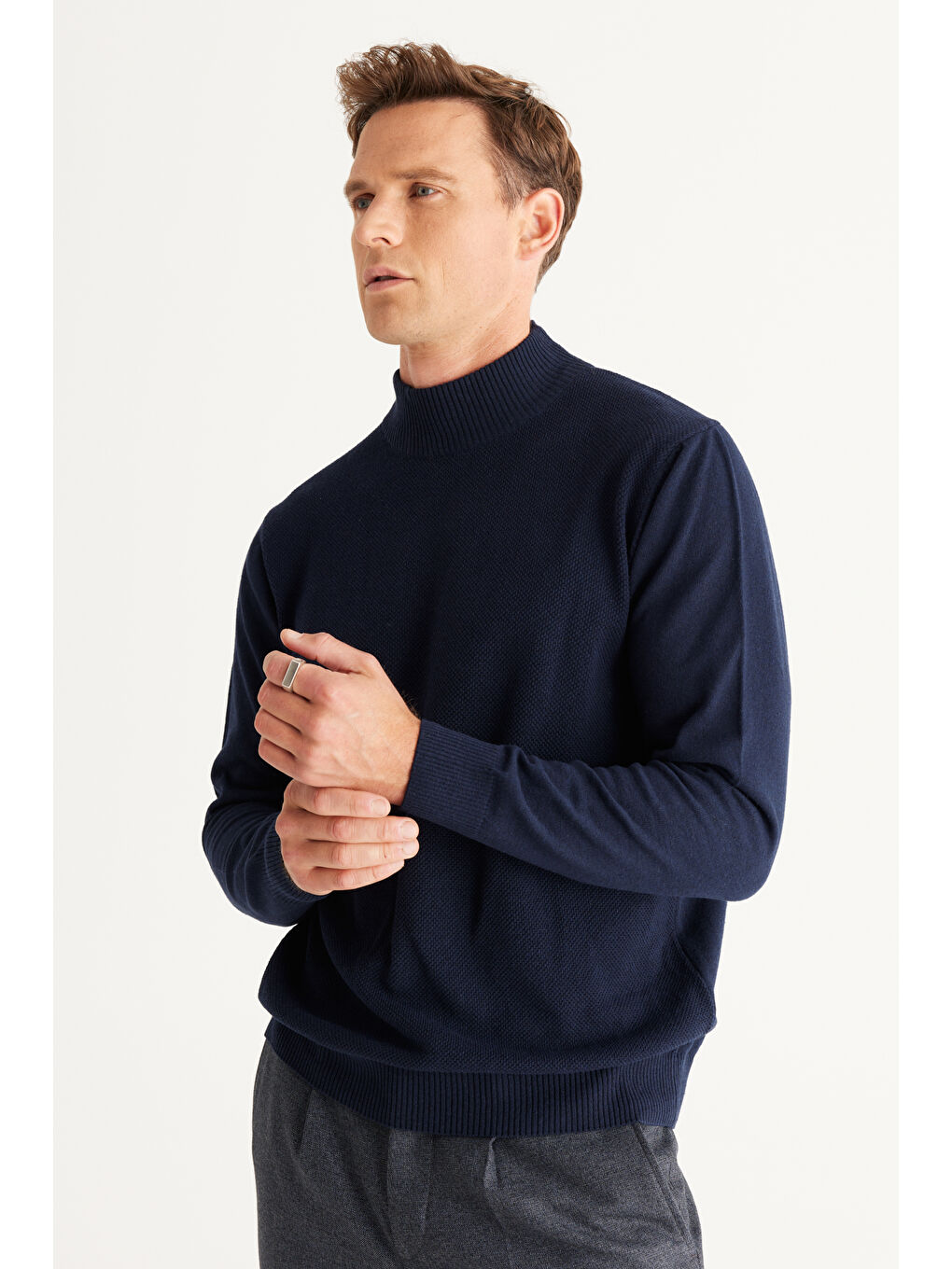 Erkek Lacivert Standart Fit Normal Kesim Yarım Balıkçı Yaka Pamuklu Triko-2