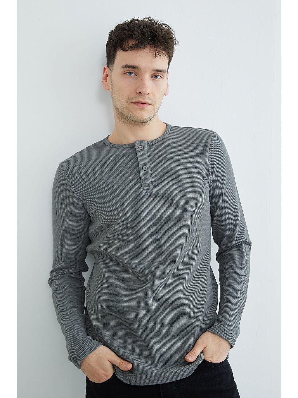 Gri Petek Kumaş Yarım Düğmeli Sweatshirt-3