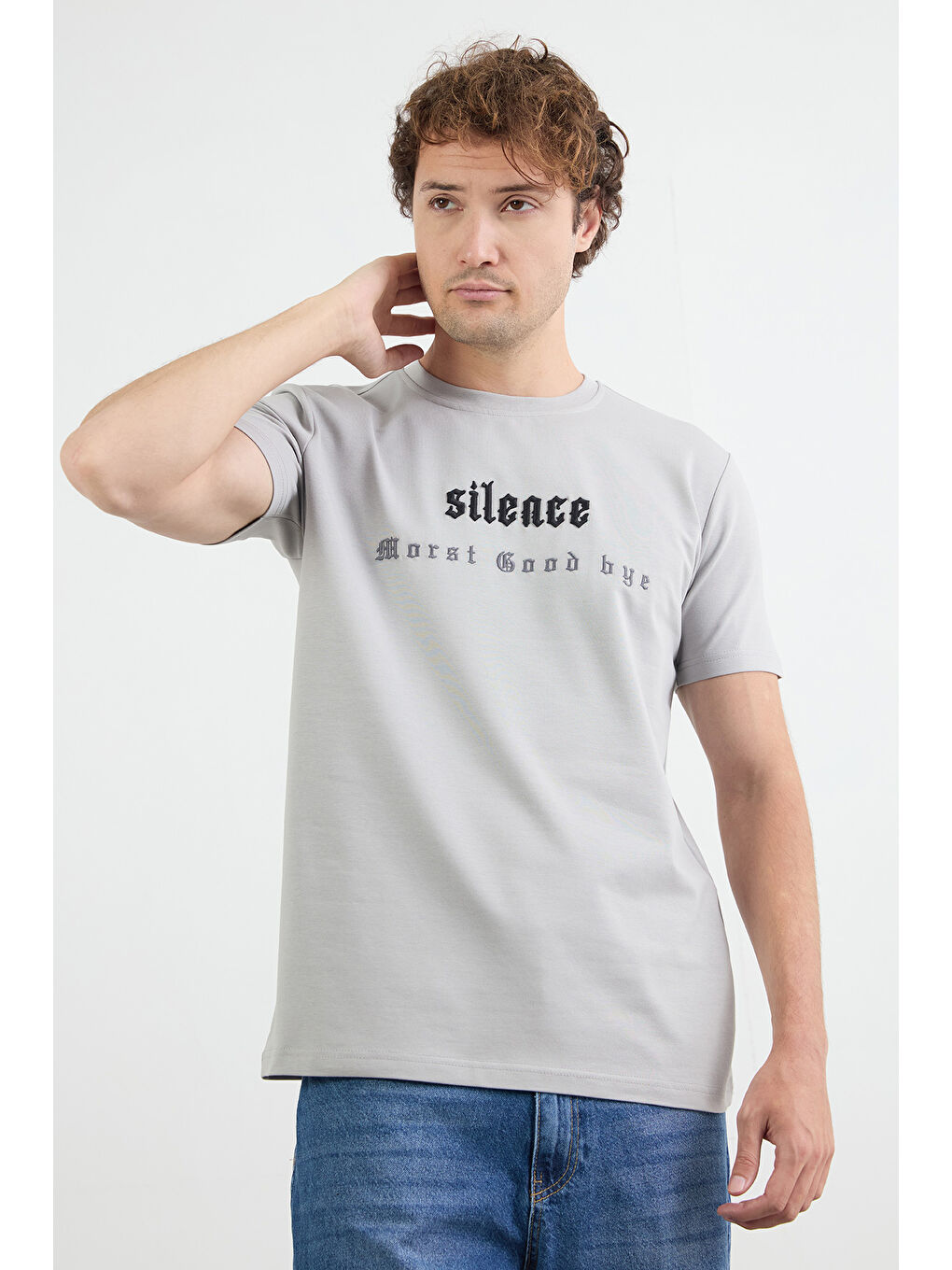 Gri Silence Nakışlı Bisiklet Yaka Tişört-2