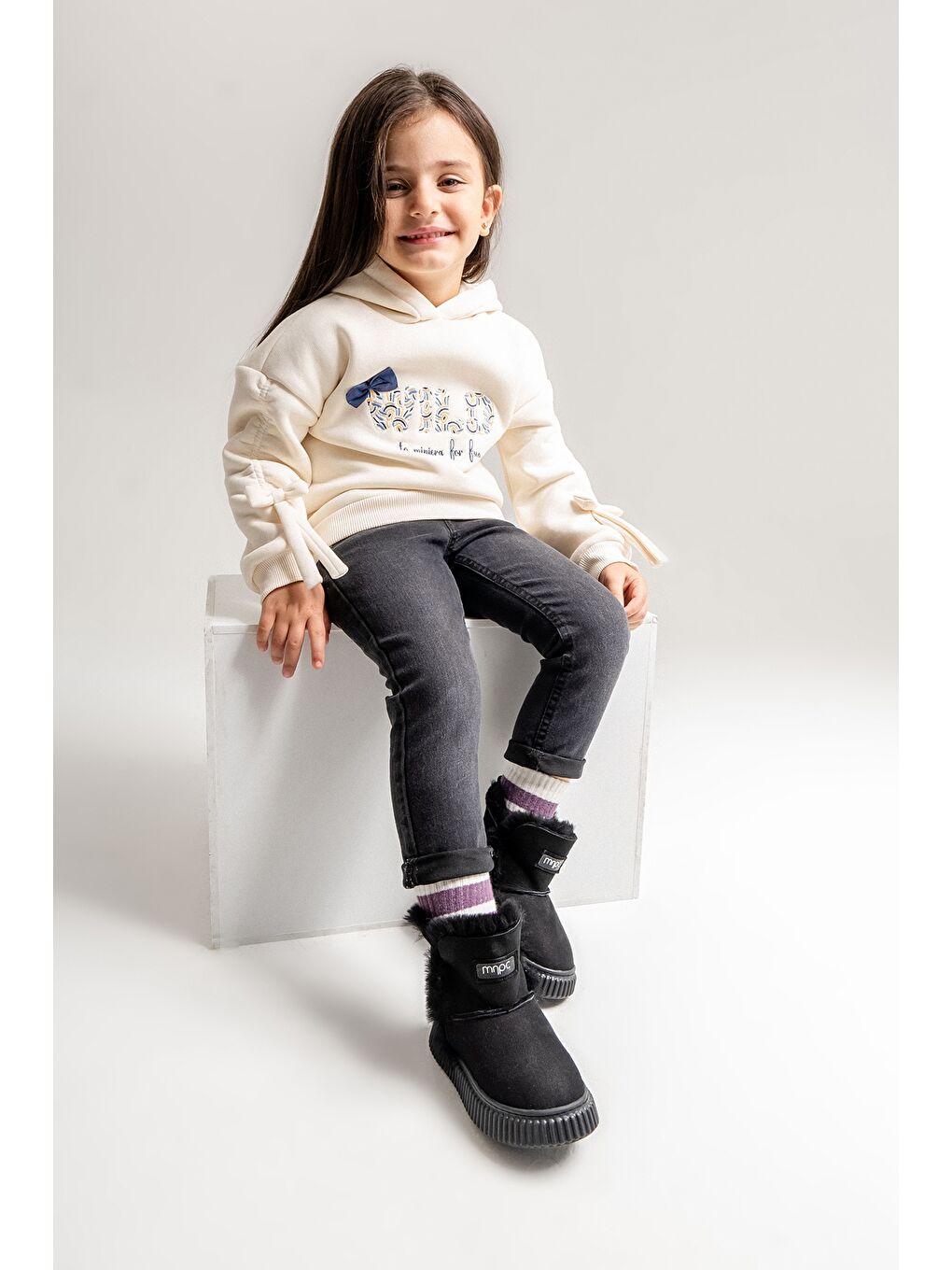 Kız Çocuk Siyah Hakiki Deri Suya Dayanıklı Kürklü Günlük Bot-1