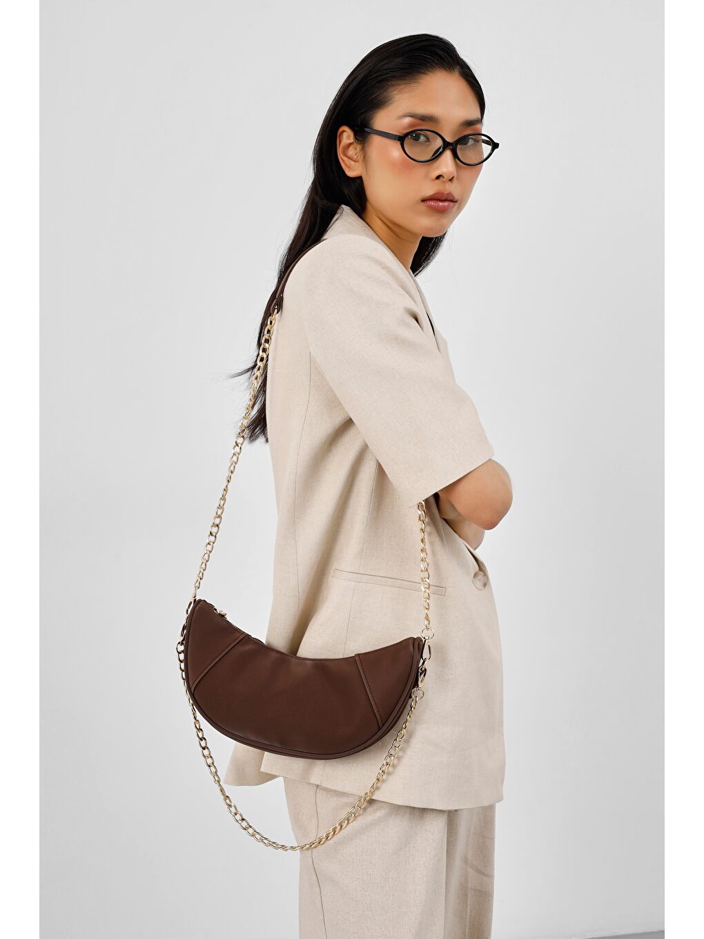 Kahverengi Mode Zincirli Ay Çapraz Çanta Kahve