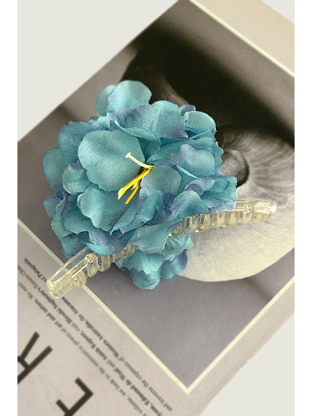 Mavi Begonya Kumaş Çiçek Mandal Toka