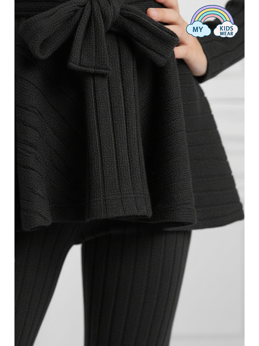 Siyah Kız Çocuk Kuşaklı Kalın Fitilli İkili Takım 7-16 Yaş 12304-2