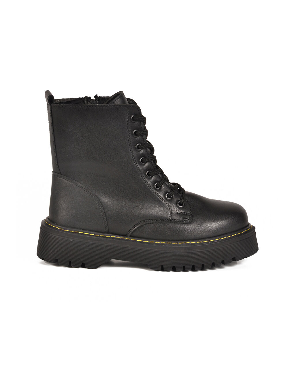 Siyah Bağcıklı Fermuarlı Kadın Bot Terra 5000 Z