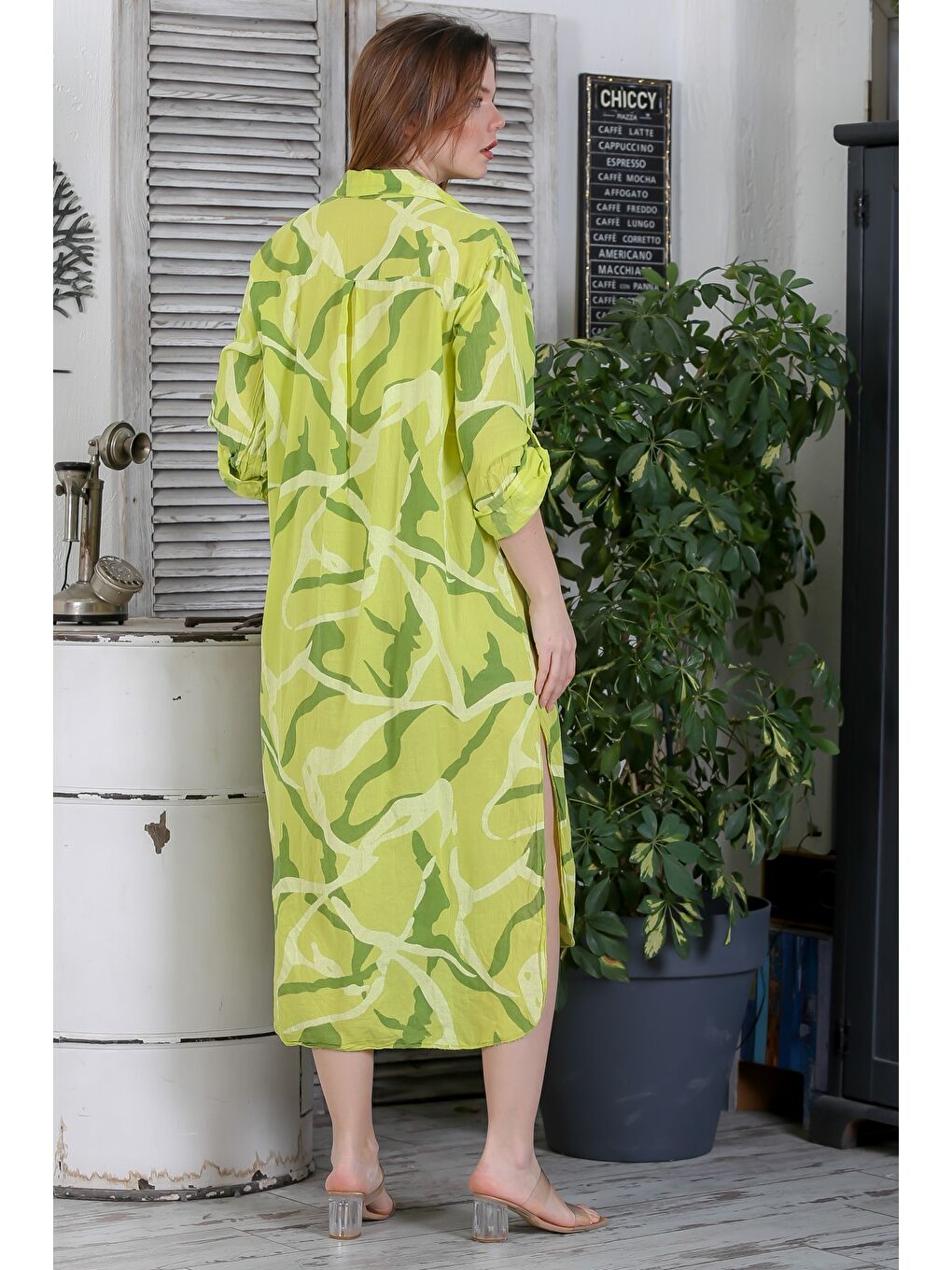 Yeşil İtalyan Limon Küfü Rengi Gömlek Yaka Düğmeli Uzun Kollu Pul Payetli Dokuma Yazlık Elbise 130 65-6
