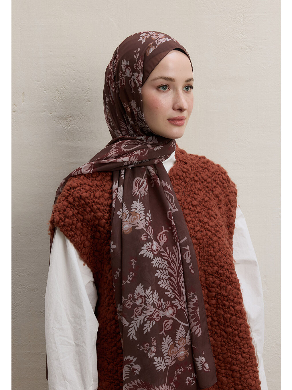 Kahverengi Rosella Desen İpek Krep Şal Kahve-2
