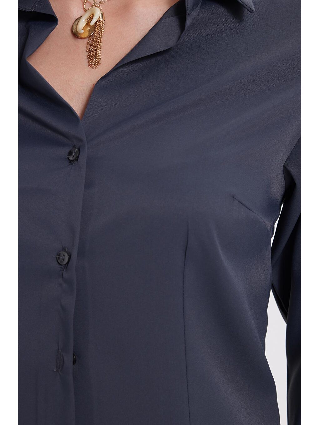 Kadın Slim Fit Dar Kesim Pensli Vucüda Oturan Klasik Yaka Uzun Kollu Elastanlı Antrasit Gömlek-4