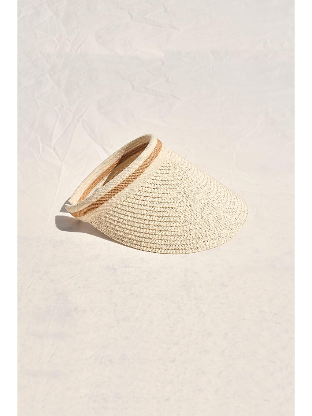 Şeritli Bej Vizör Hasır Plaj Şapkası