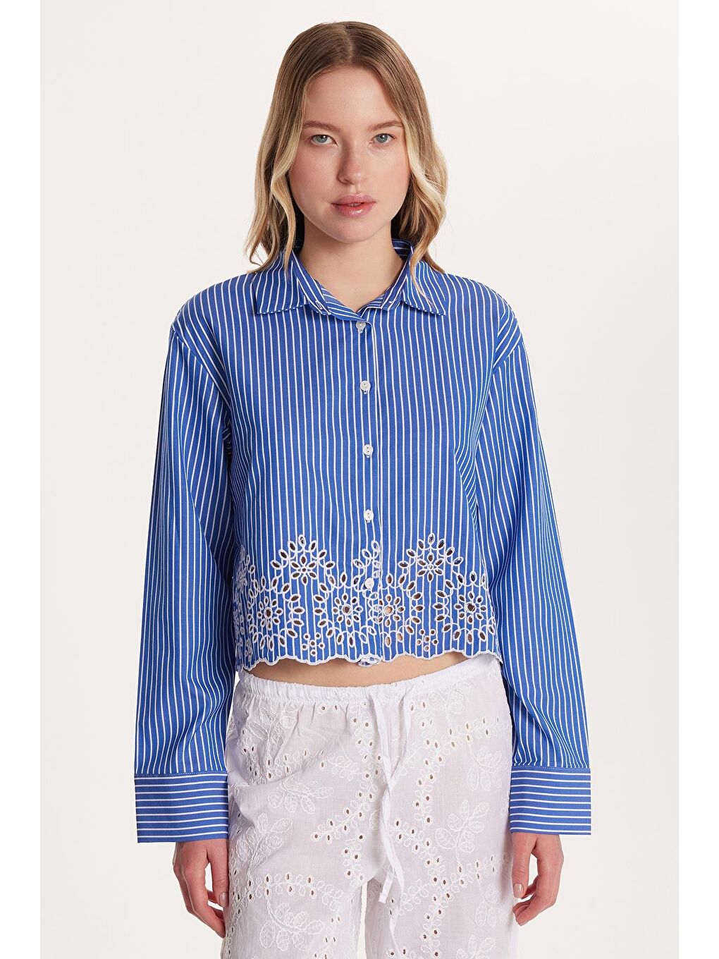 Karışık Kadın Slim Fit Dar Kesim Desenli Uzun Kollu Klasik Yaka Gömlek-3