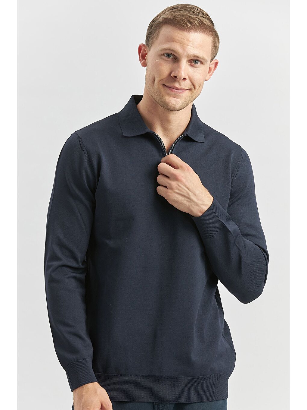 Koyu Lacivert Uzun Kollu Örme Polo Yaka Slim Fit Dar Kesim Triko 1012245150