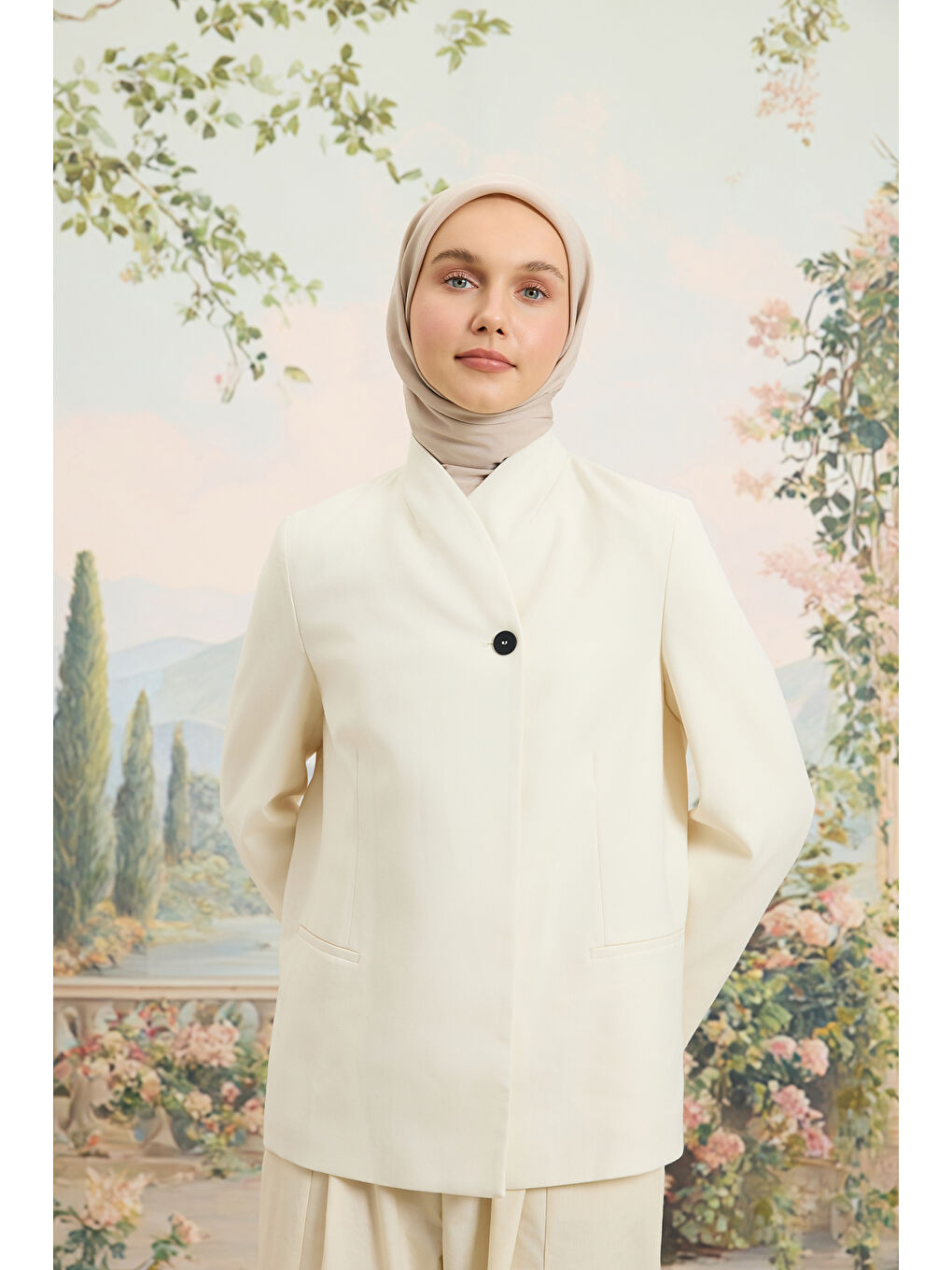 Floş Viskon Düz Eşarp Bej-3