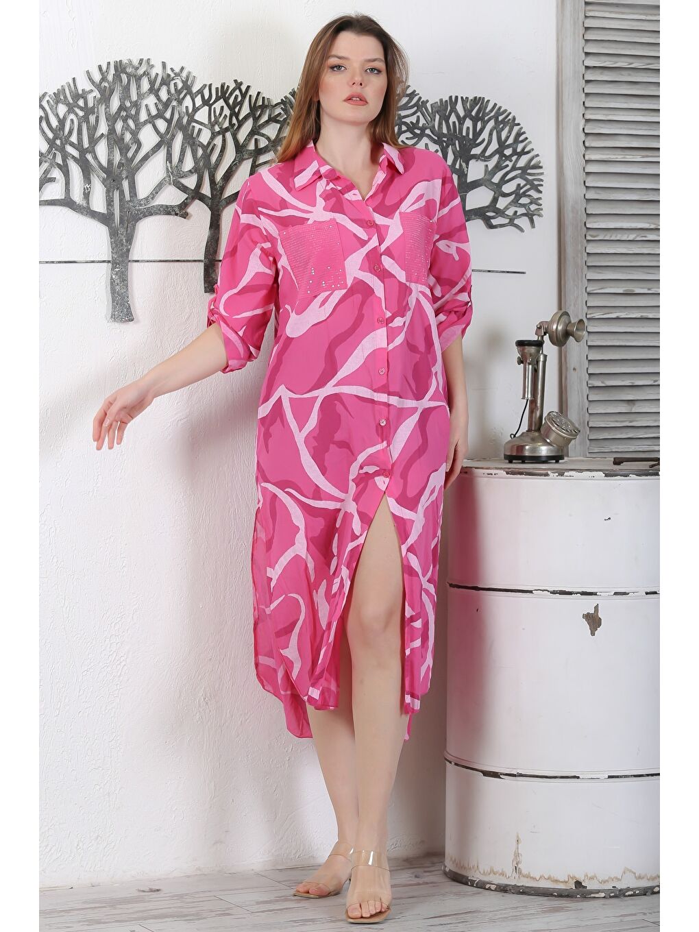 İtalyan Fuşya Gömlek Yaka Düğmeli Uzun Kollu Cepli Pul Payetli Dokuma Yazlık Elbise 130 65-2