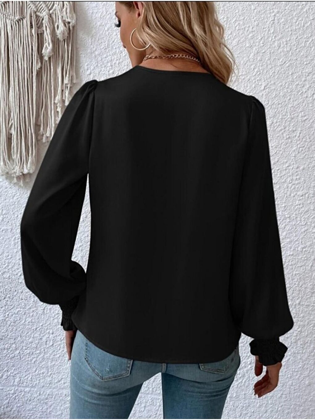 Siyah Kadın Uzun Kollu Dökümlü Kruvaze Yaka Kol Ucu Gipeli Sandy Bluz-3