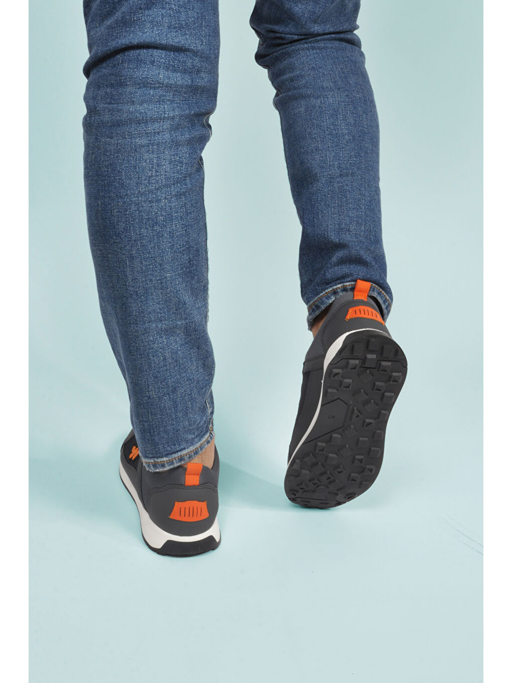 Gri Füme Kilit Bağcıklı Hafif Esnek Erkek Spor Ayakkabı Apollo 166 M-4